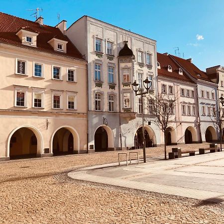 Pobuudka IV Plebanska Z Widokiem Na Rynek Daire Gliwice Dış mekan fotoğraf