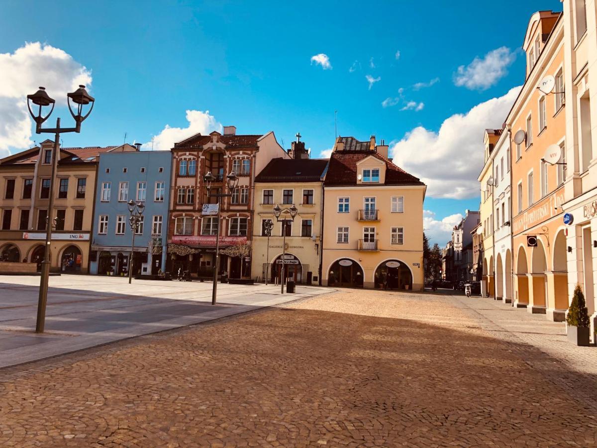 Pobuudka IV Plebanska Z Widokiem Na Rynek Daire Gliwice Dış mekan fotoğraf